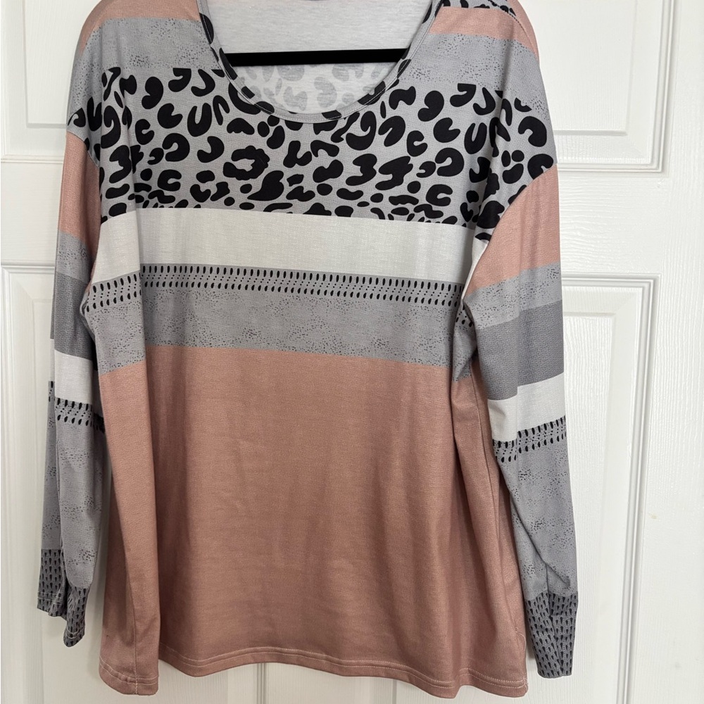 SHEIN Dusty Rose & Gray Animal-Print Stripe Long Sleeve Top